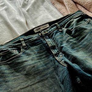 Levi jeans